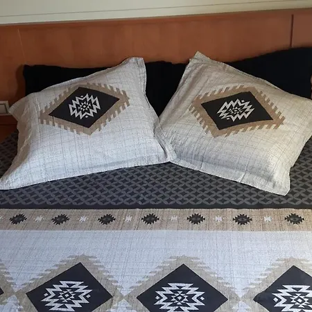 Гостевой дом Cathares Holidays Каркассон