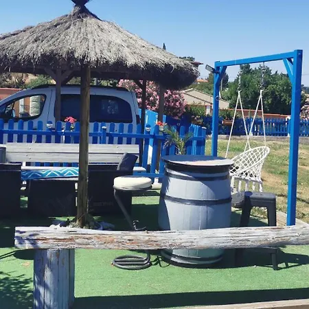 Cathares Holidays Каркассон