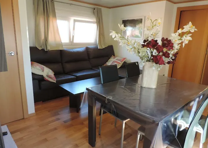 Cathares Holidays Guest house 4*